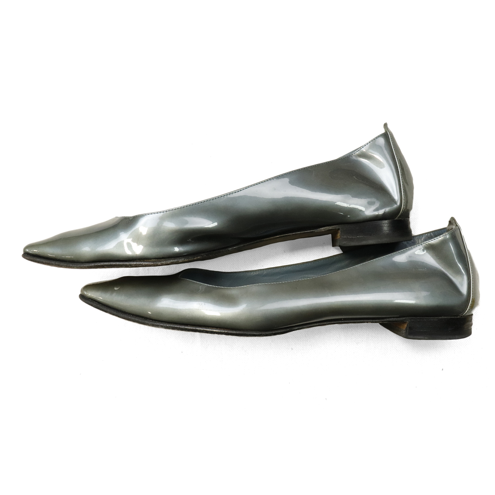 Vintage Manolo Blahnik Glossy Pointed Toe Flats Size N/A